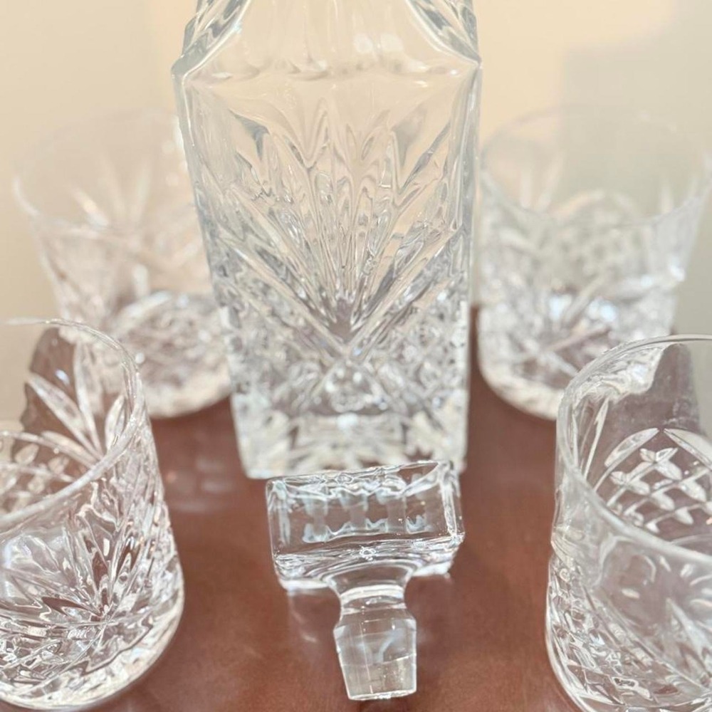 Crystal Decanter Set with Four Matching Tumbler Glasses - Picture 7 of 7